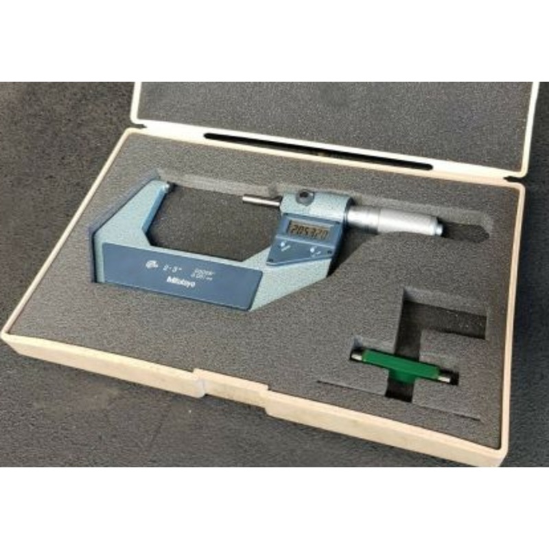 Mitutoyo Digital Micrometer IP65, Inch/Metric 75-100mm/3-4, without output Item number: 293-372 Ratchet Stop