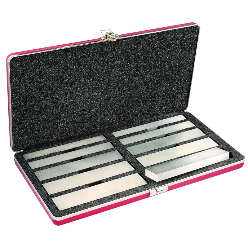 Starrett S384-3Z Starrett Parallels Description : Set of 5 Parallels 3/8