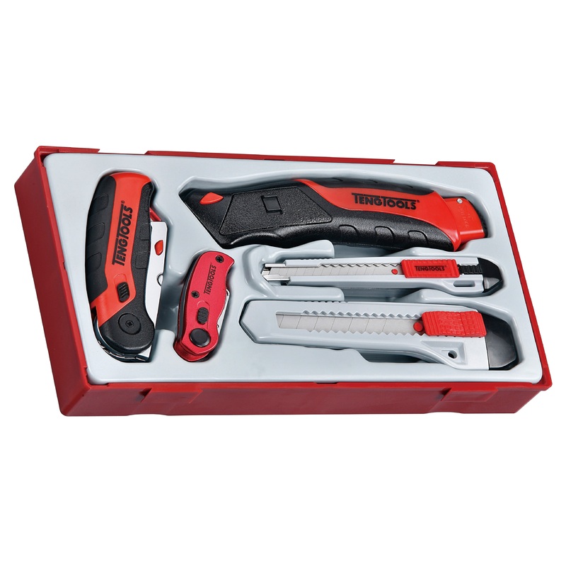 40 PIECE KNIFE SET