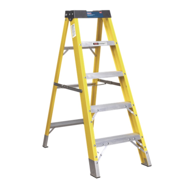 Step Ladder 4-Tread Trade Fibreglass