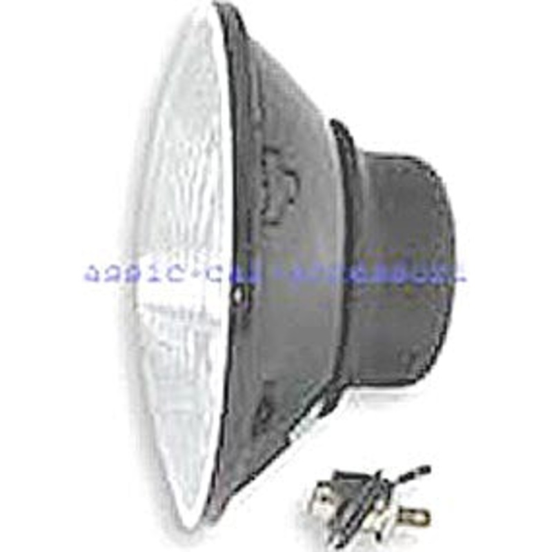 Headlamp reflector unit  5.75 with side light & H4 bulb (included free) for RHD cars (UK) – CL0413