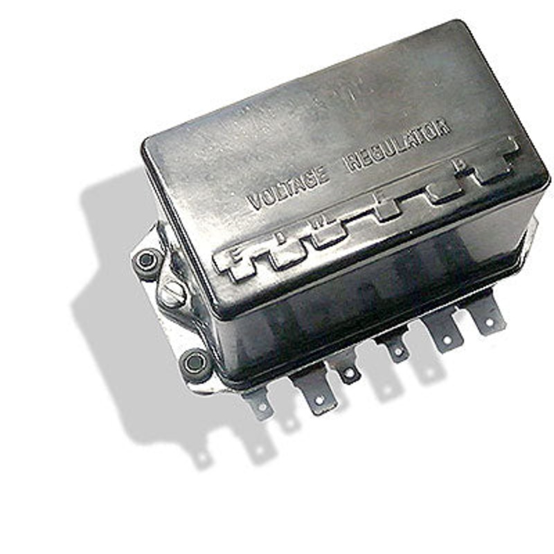 Lucas type 12 volt 30 Amp regulator  similar to RB340 – CLS102
